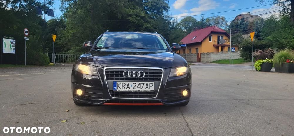 Audi A4 - 1