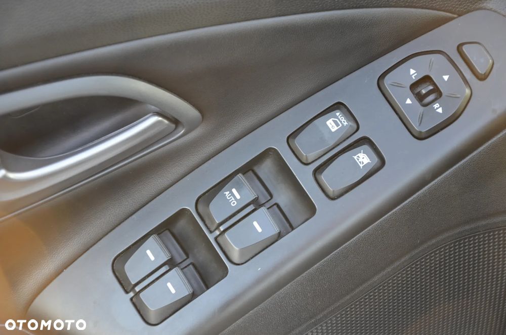 Hyundai ix35 2.0 GDI Premium 2WD - 26