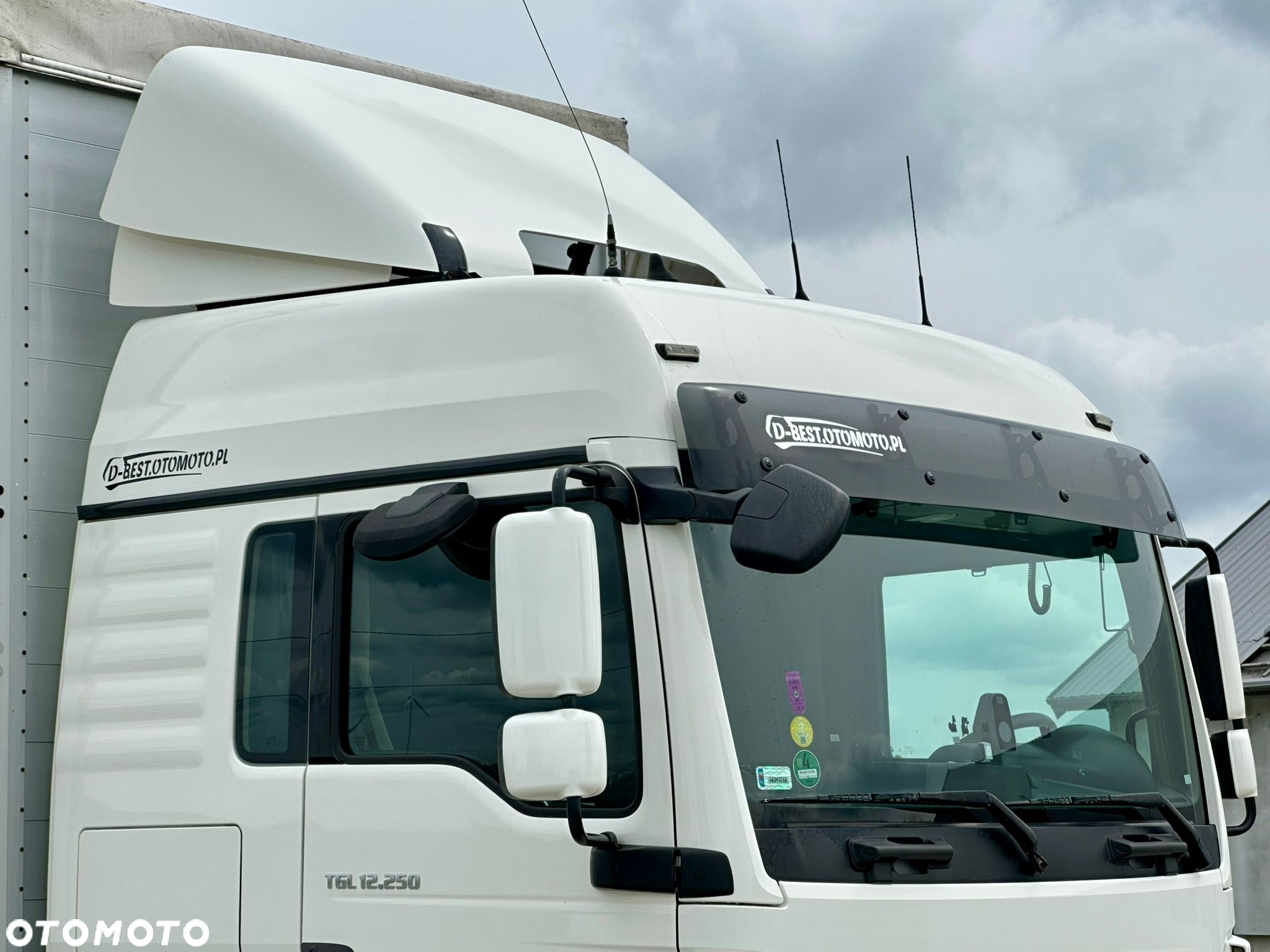 MAN TGL 12.250 / FIRANKA / 23 EUROPALETY / 9.5 M DŁUGOŚCI / NISKI PRZEBIEG / 380 TYS KM / SYPIALKA / 11.2020 ROK - 13