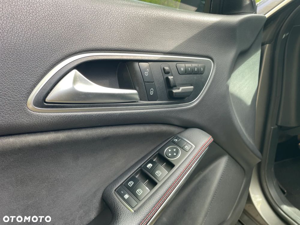 Mercedes-Benz CLA 200 (CDI) d 7G-DCT - 8