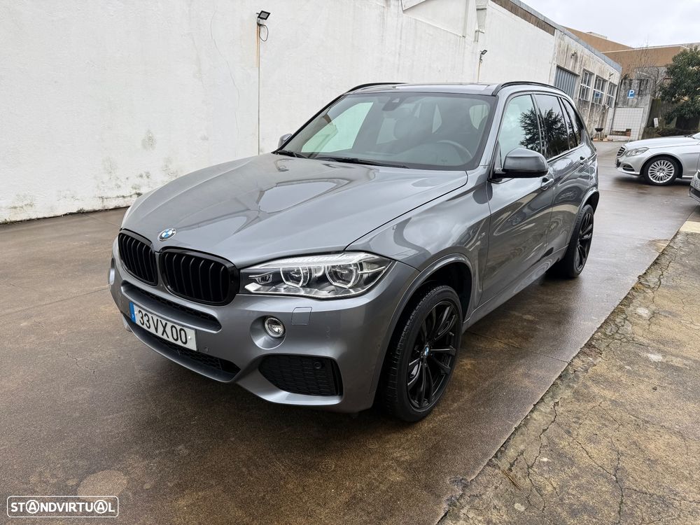 BMW X5 25 d xDrive Pack M 50 anos - 1