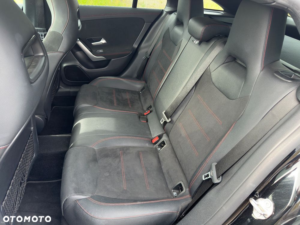 Mercedes-Benz CLA 250 e 8G-DCT AMG Line Advanced Plus - 21