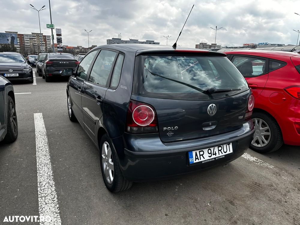 Volkswagen Polo - 4