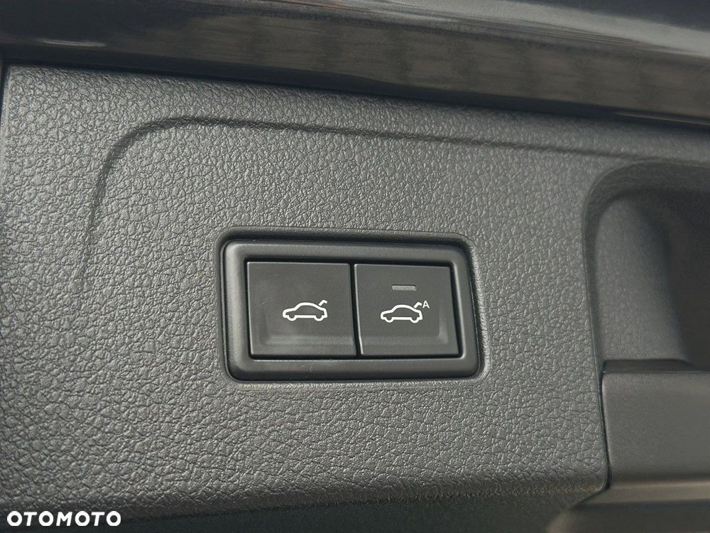 Volkswagen Passat Variant - 33