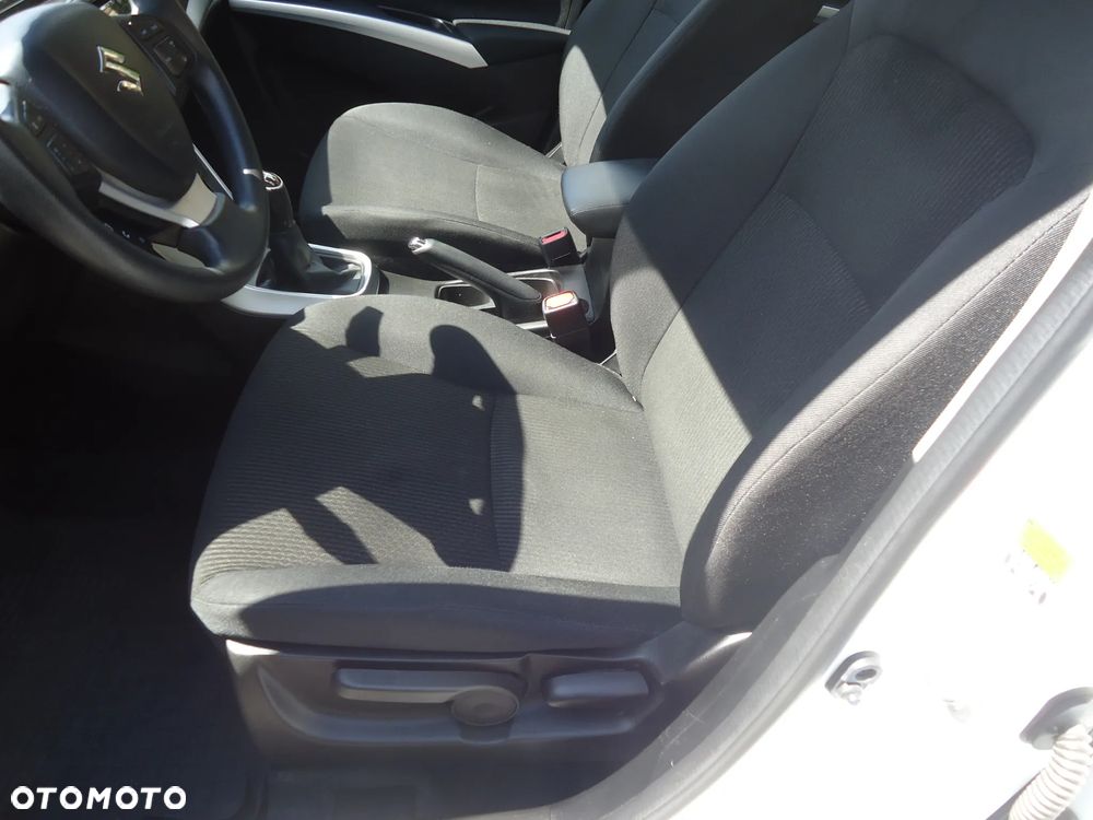 Suzuki SX4 S-Cross 1.0 T Comfort - 11