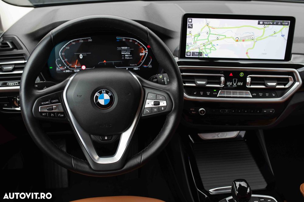 BMW X3 xDrive20d AT Luxury Line - 36