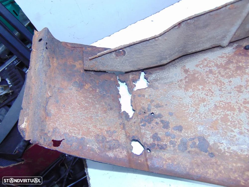 BMW E21 guarda lamas - 7