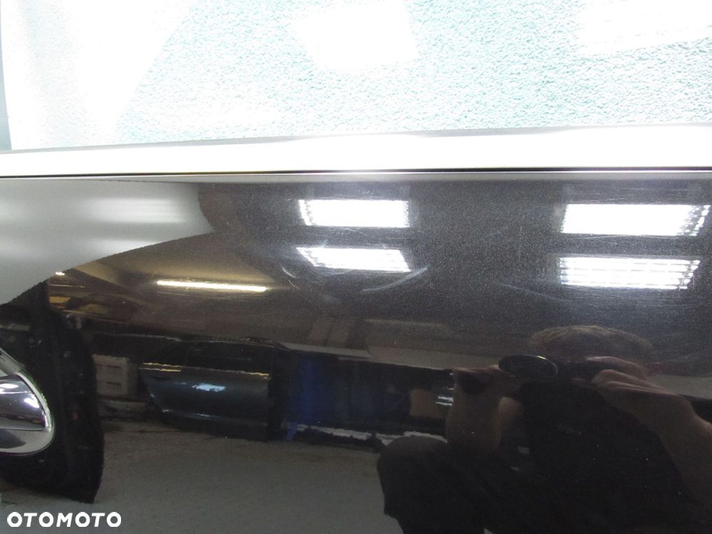 MERCEDEDES ML W164 LIFT 08-11 DRZWI PRZOD PRAWA KOMPLETNE 197 - 7