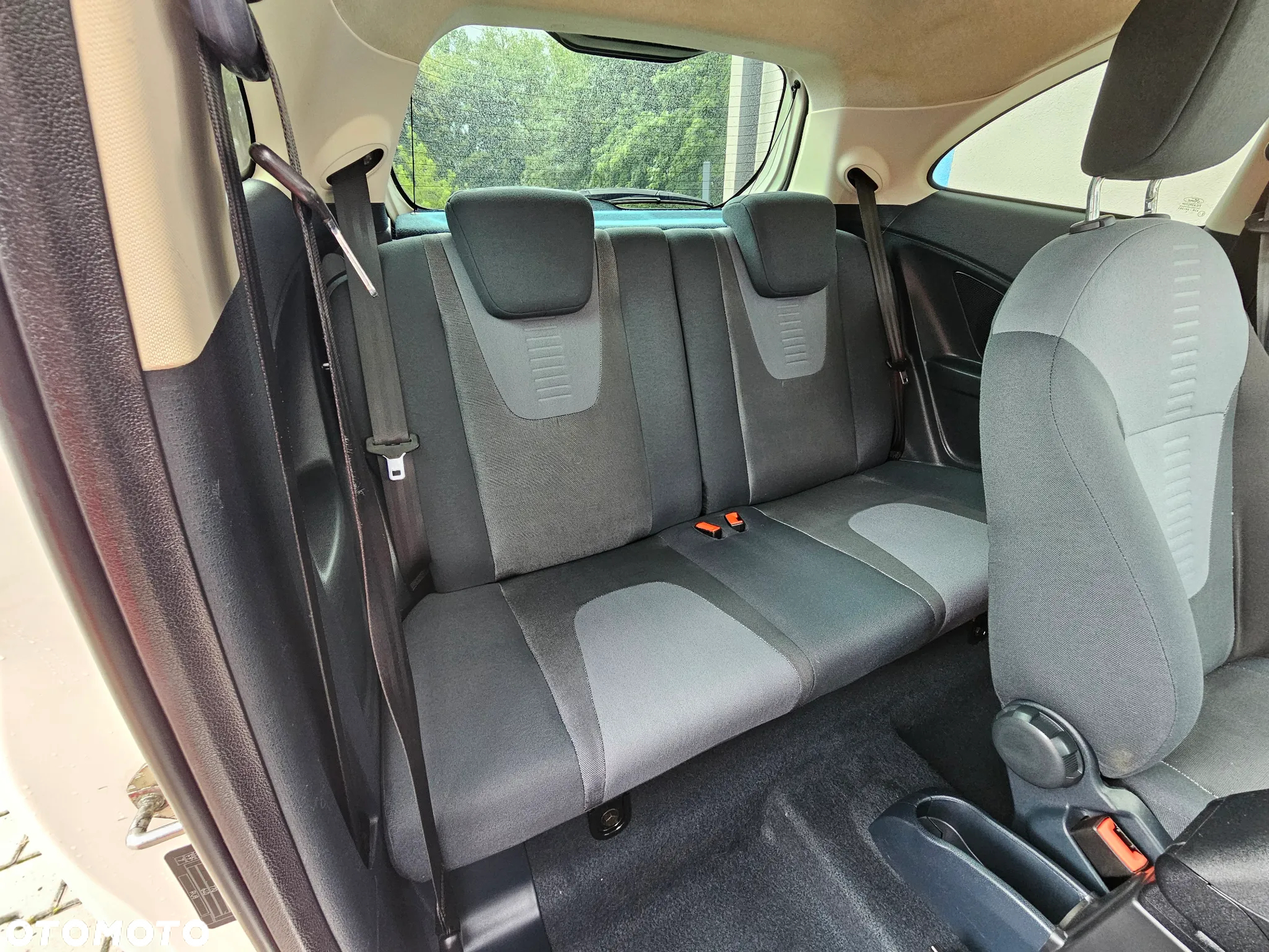Ford KA 1.2 Titanium+ - 14