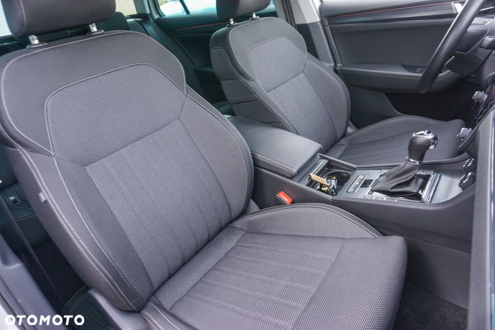 Skoda Superb 2.0 TSI Style DSG - 37