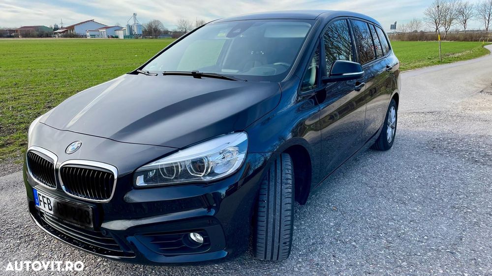 BMW Seria 2 218d - 3