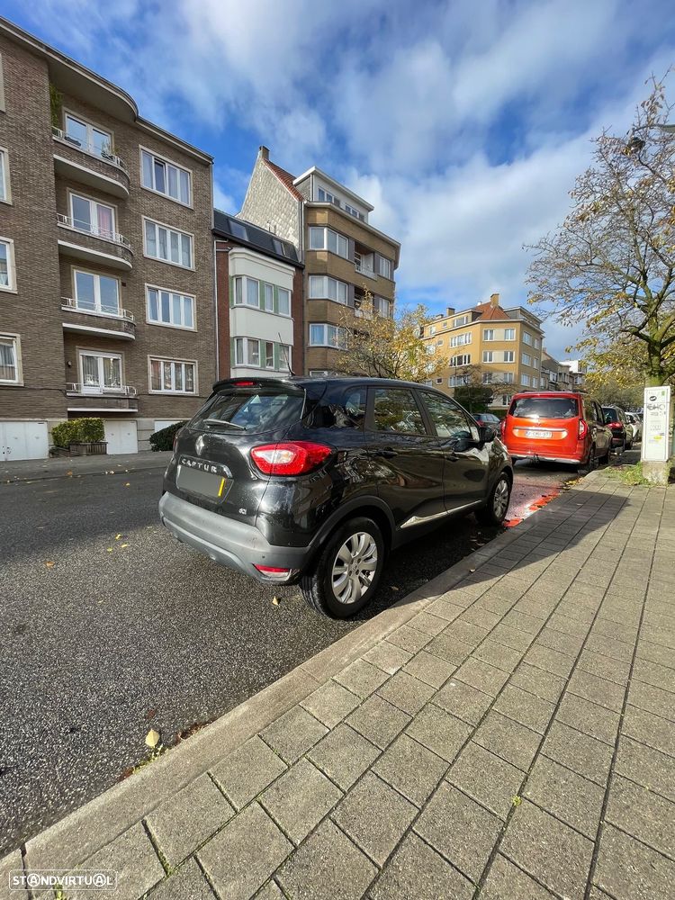 Renault Captur 1.5 dCi - 10