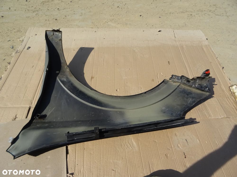 Błotnik Prawy Przód Opel Astra H - 8