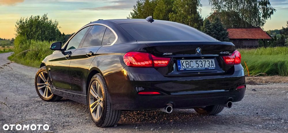 BMW Seria 4 440i GPF xDrive Luxury Line sport - 12