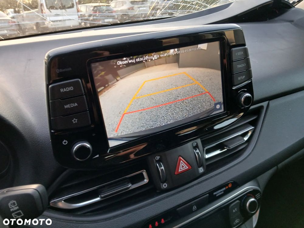 Hyundai i30 1.0 T-GDI Smart DCT - 28