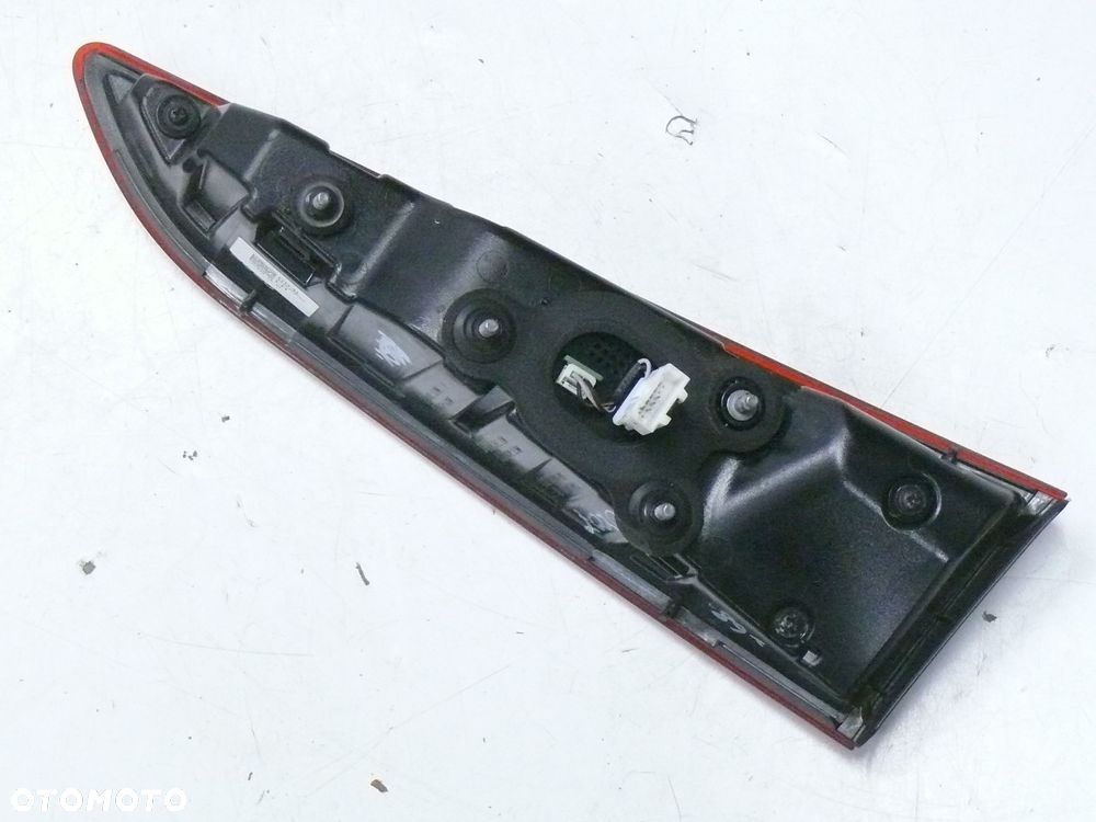 LAMPA TYLNA LEWA W KLAPĘ HYUNDAI KONA I 2017 2023 - 4