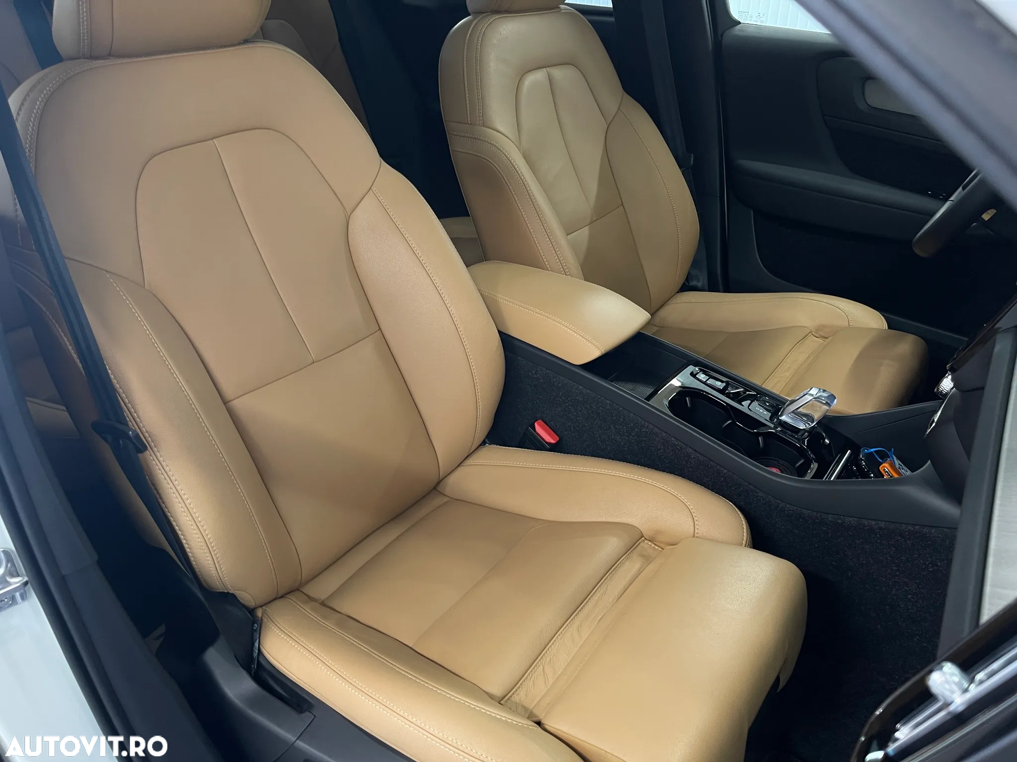 Volvo XC 40 Recharge T5 Twin Engine AT7 Inscription - 10