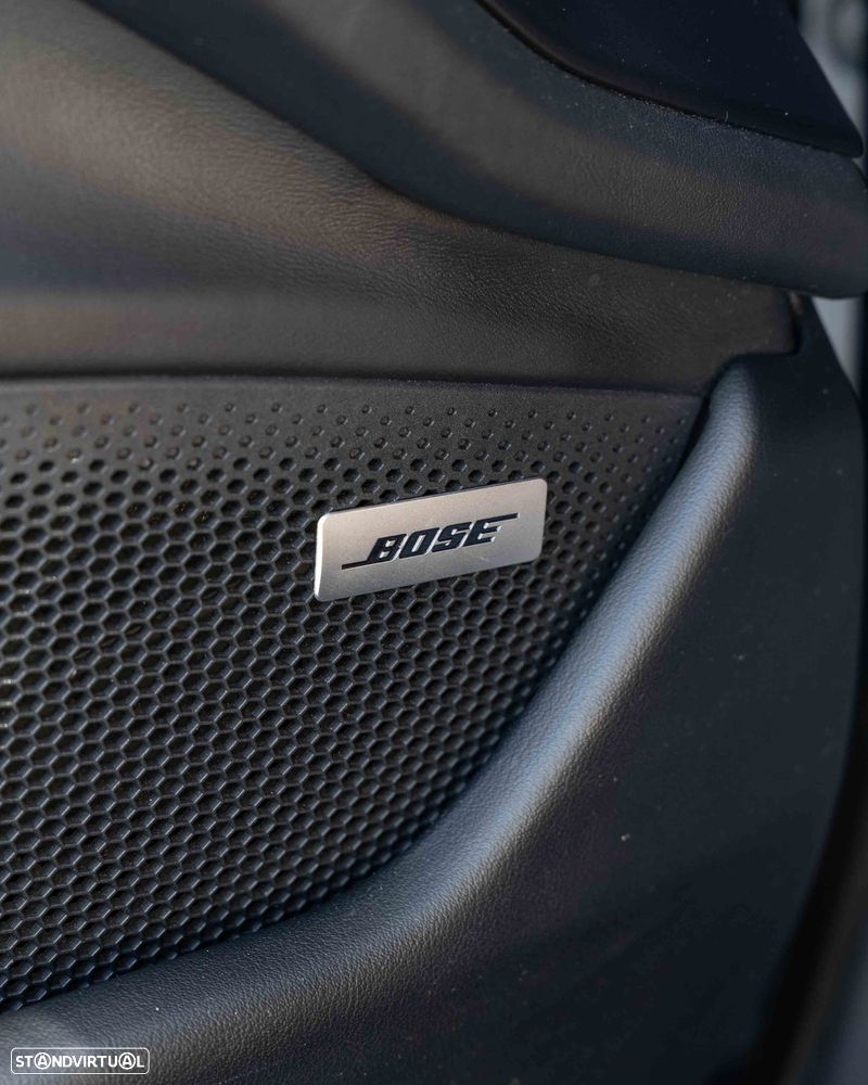 Porsche Taycan Turbo S - 50