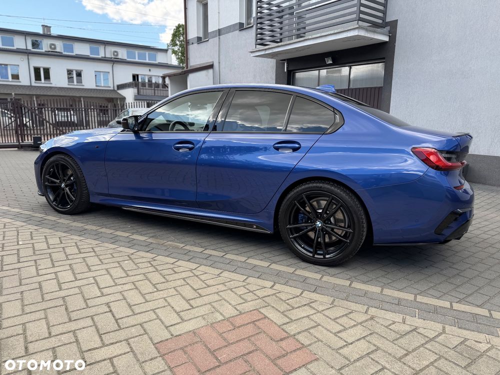 BMW Seria 3 320d xDrive M Sport - 13