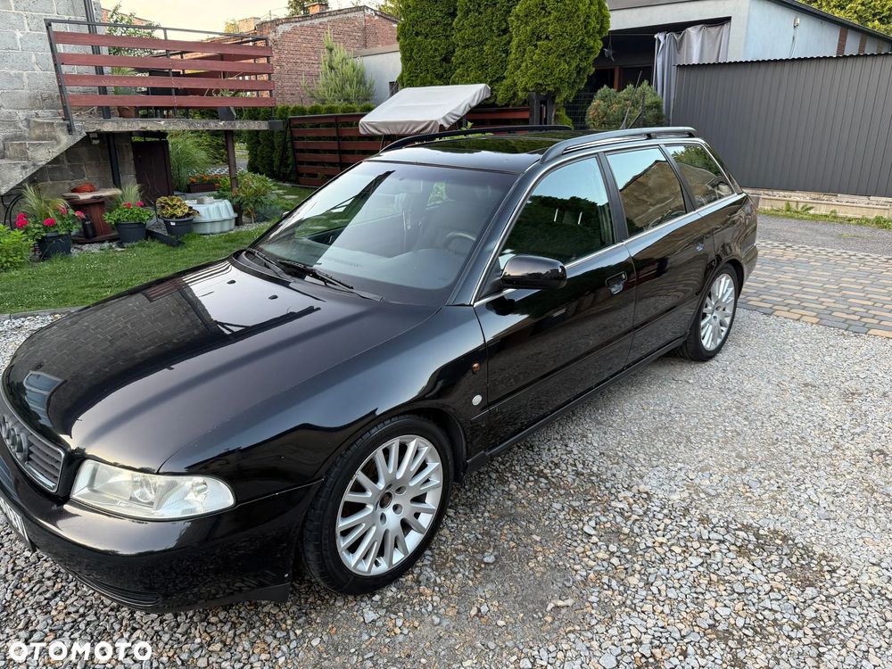 Audi A4 Avant 2.6 - 3