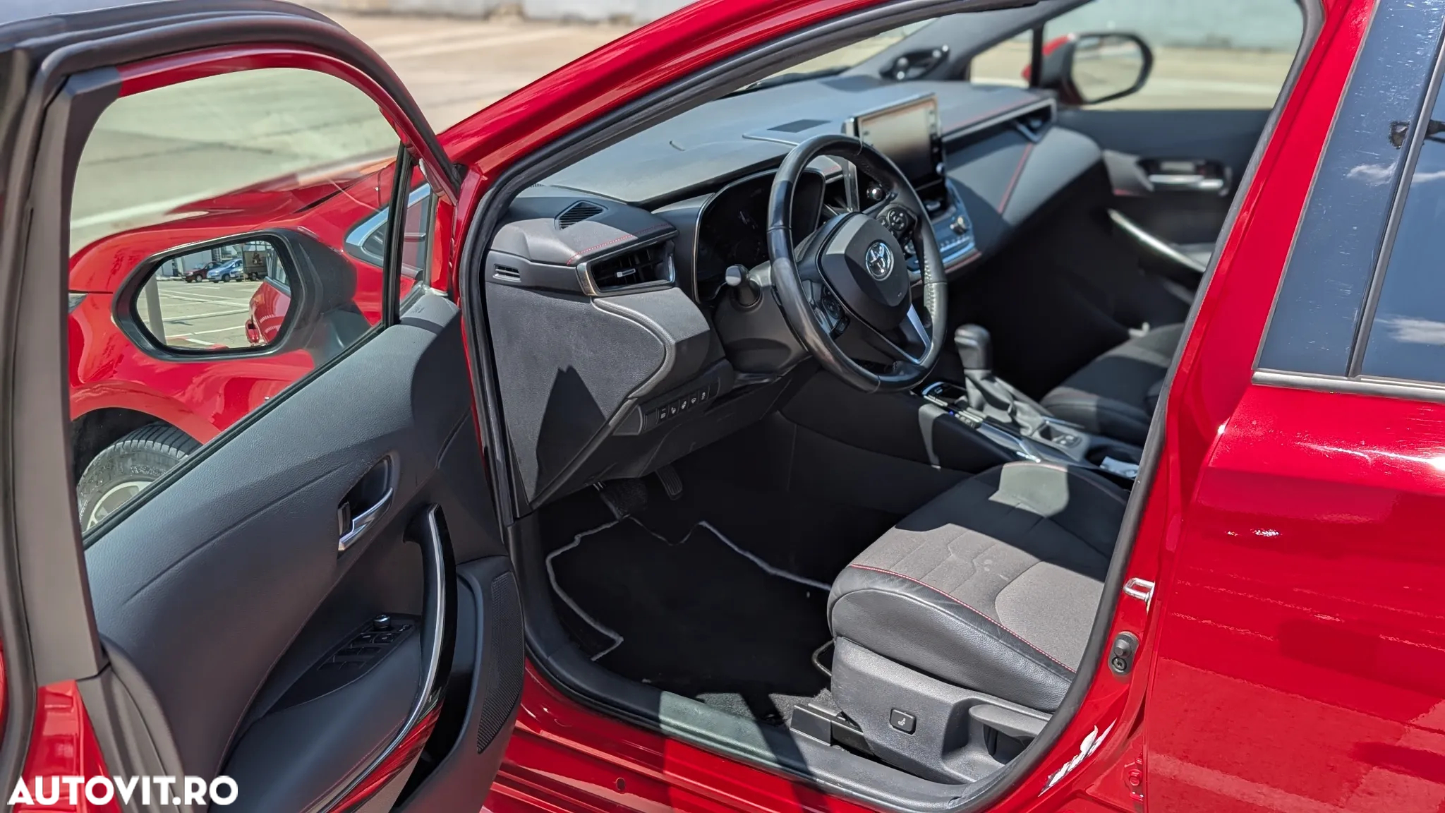 Toyota Corolla 2.0 HSD Exclusive Plus interior Negru - 11
