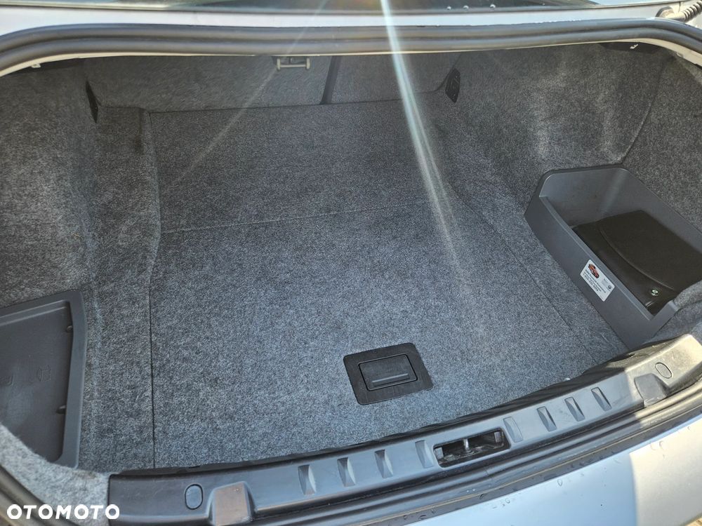 BMW Seria 3 - 15
