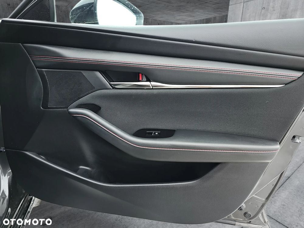 Mazda 3 e-SKYACTIV-G 122 M HYBRID HOMURA - 15