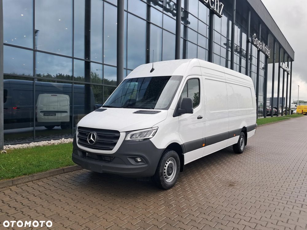 Mercedes-Benz Sprinter 319 CDI Furgon PRO  Ekstra Długi 4325+mm - 3