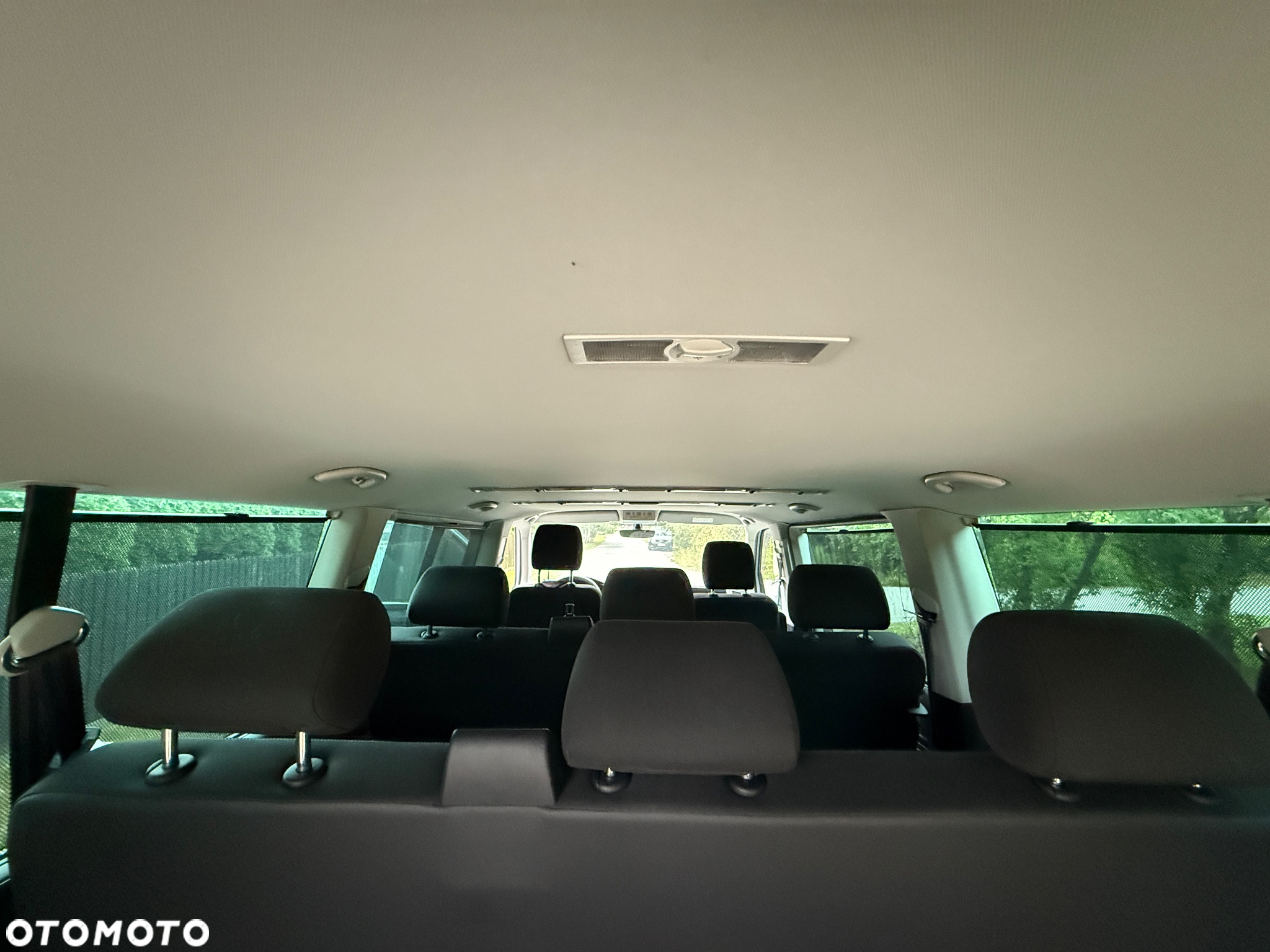 Volkswagen Caravelle 2.0 TDI L2 Highline DSG - 24