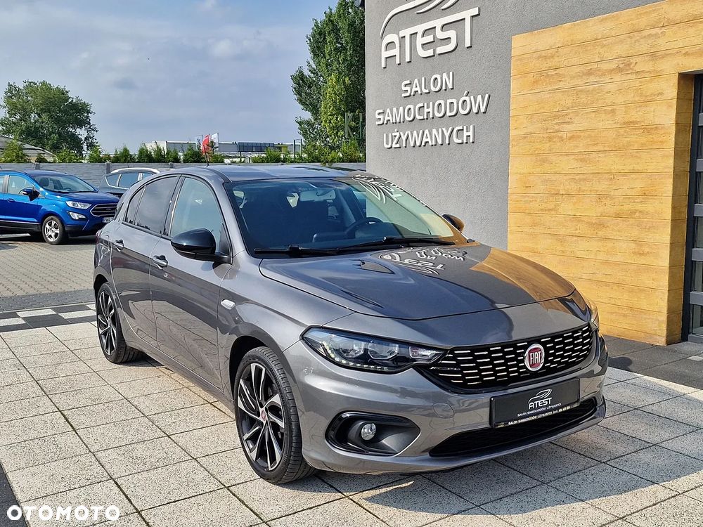 Fiat Tipo 1.6 MultiJet 16v Lounge - 4