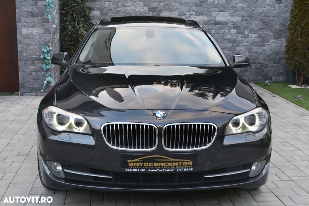 BMW Seria 5 520d Sport-Aut. - 19