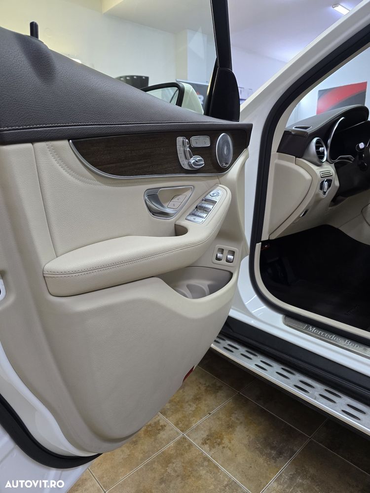 Mercedes-Benz GLC 220 d 4MATIC - 9