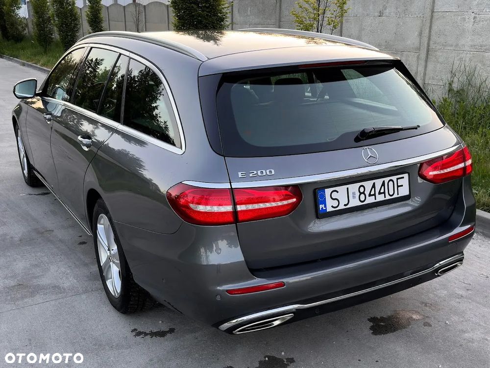 Mercedes-Benz Klasa E 200 9G-TRONIC Avantgarde - 5