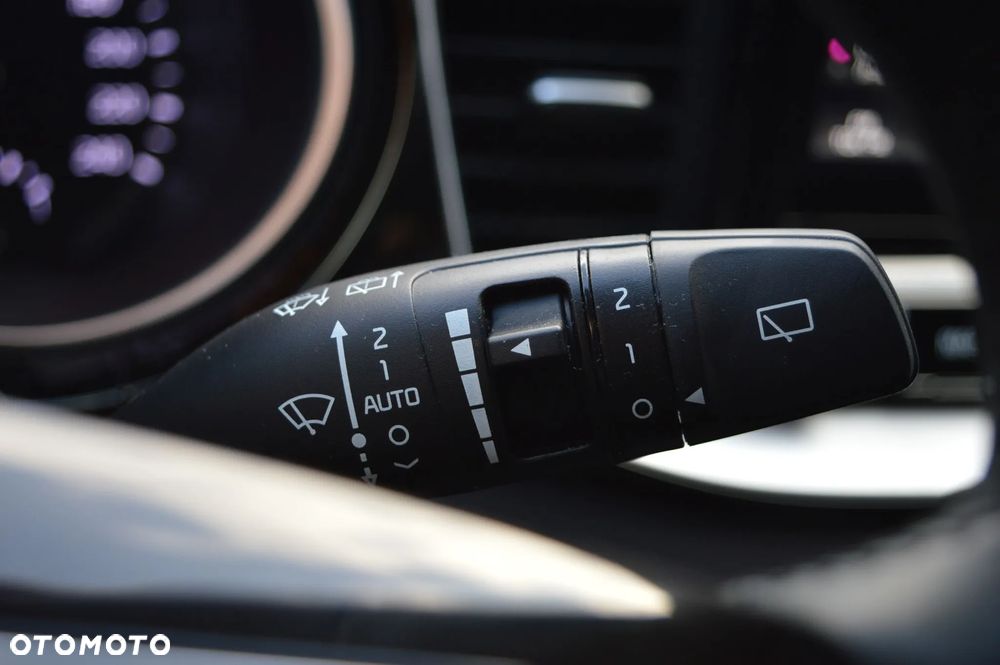 Kia Ceed 1.5 T-GDI Business Line Plus DCT - 37