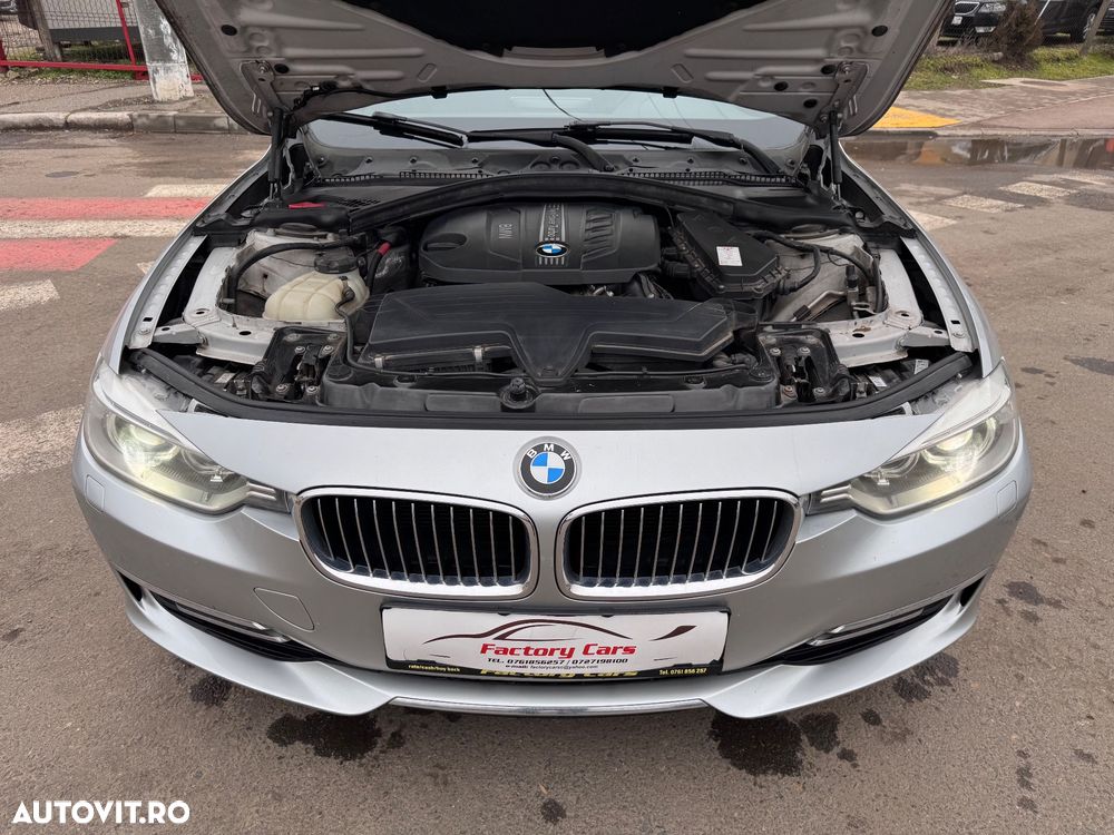 BMW Seria 3 320d Aut. Luxury Line - 26