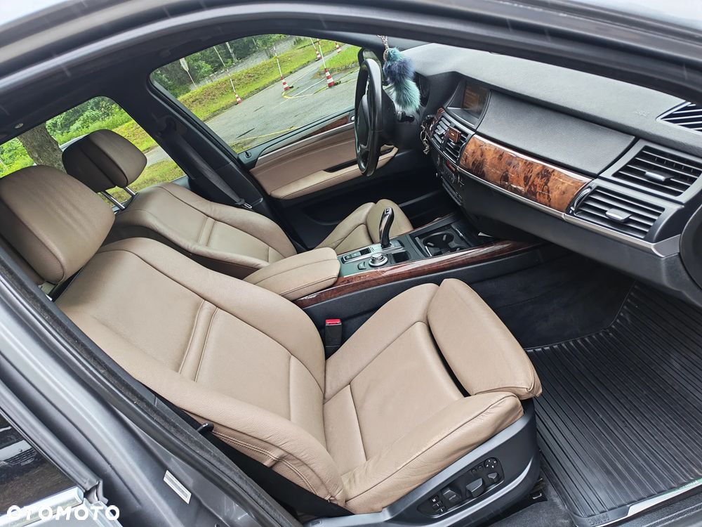 BMW X5 - 7