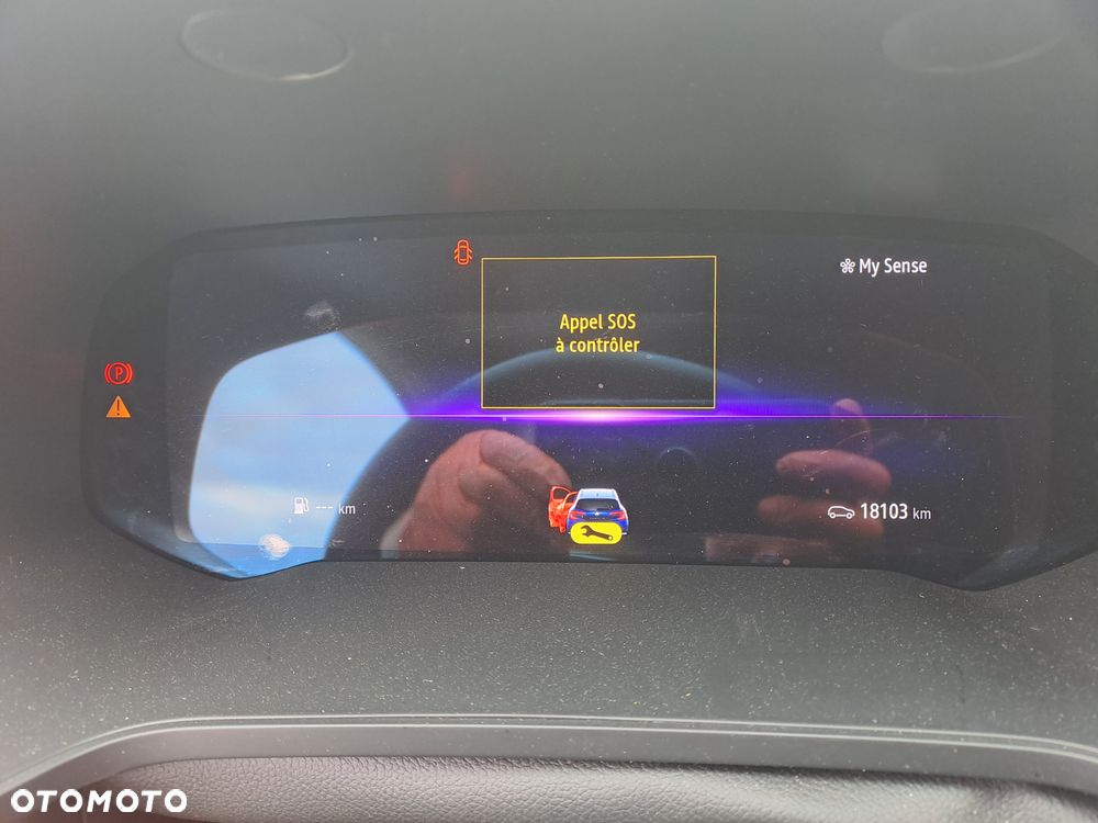 Renault Captur TCe 100 INTENS - 11