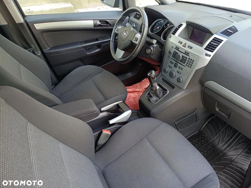 Opel Zafira 1.8 Elegance - 10