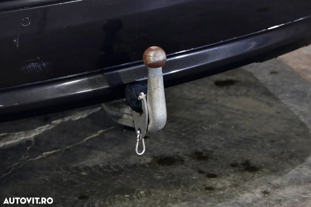 BMW Seria 5 525d Aut. - 31