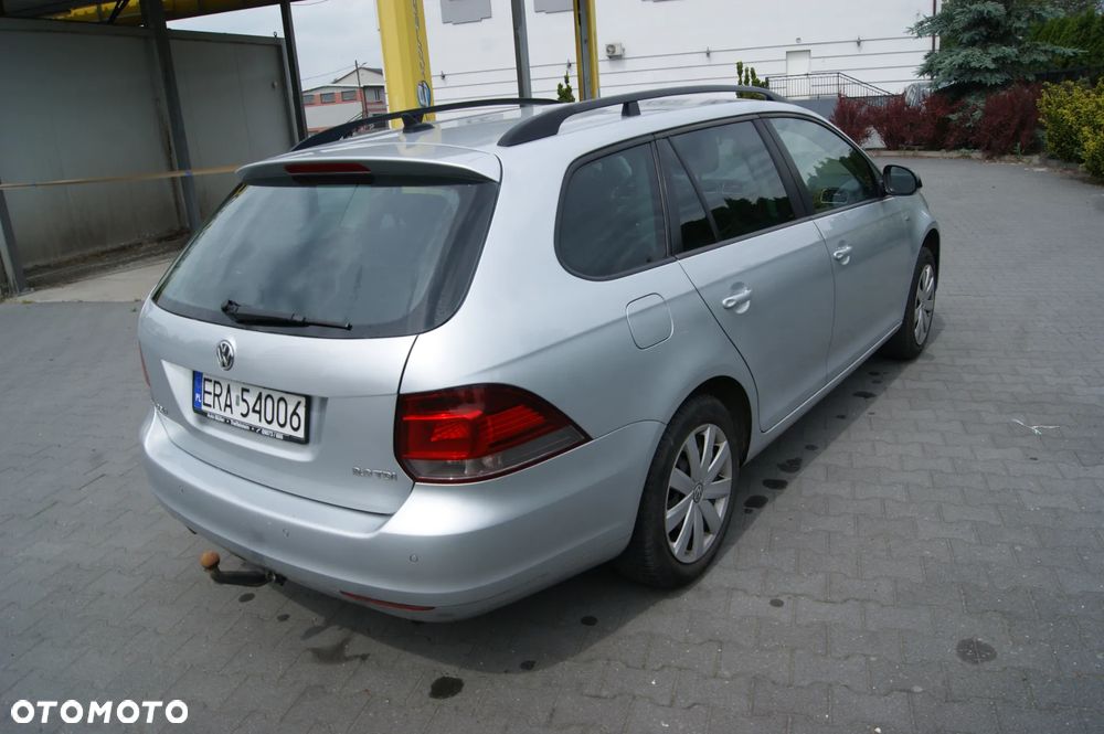 Volkswagen Golf Variant 2.0 TDI DPF DSG MATCH - 6