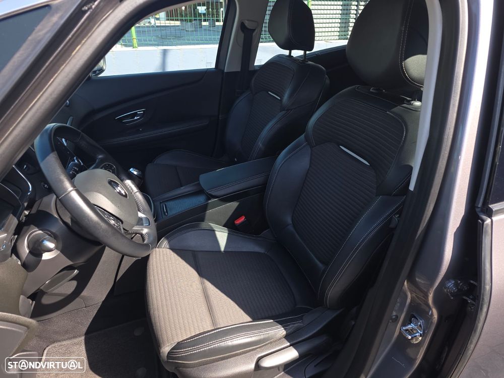 Renault Scénic 1.5 dCi Dynamique S - 18