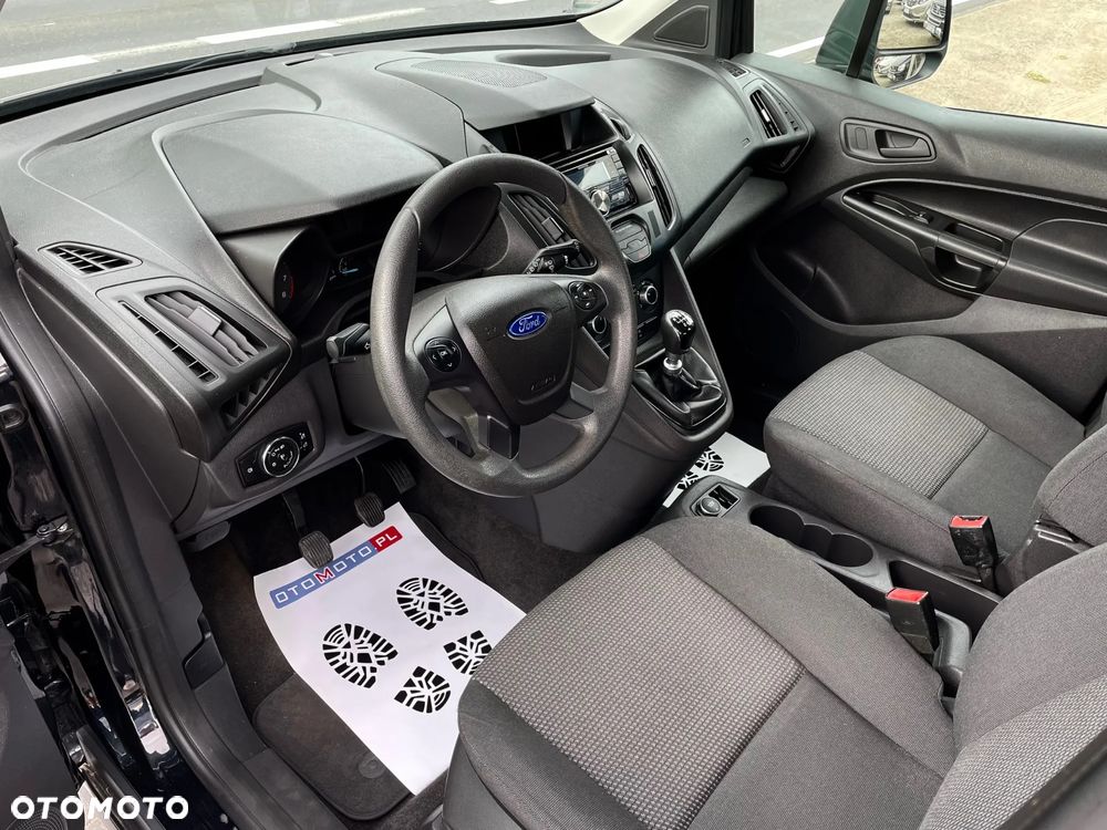 Ford Tourneo Connect - 22