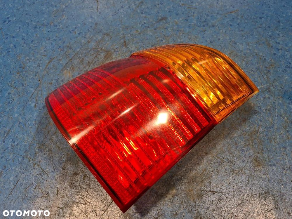 BMW 5 E39 LAMPA TYŁ LEWA ZEWNĘTRZNA - 5