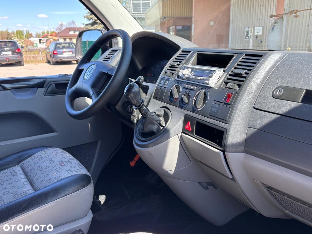 Volkswagen Transporter L2H1 Mixt - 24