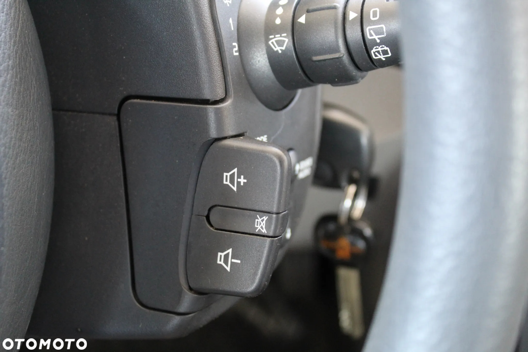 Renault Clio 1.2 16V Alize - 21