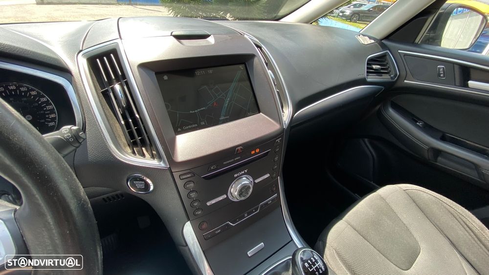 Ford S-Max 2.0 TDCi Titanium - 38