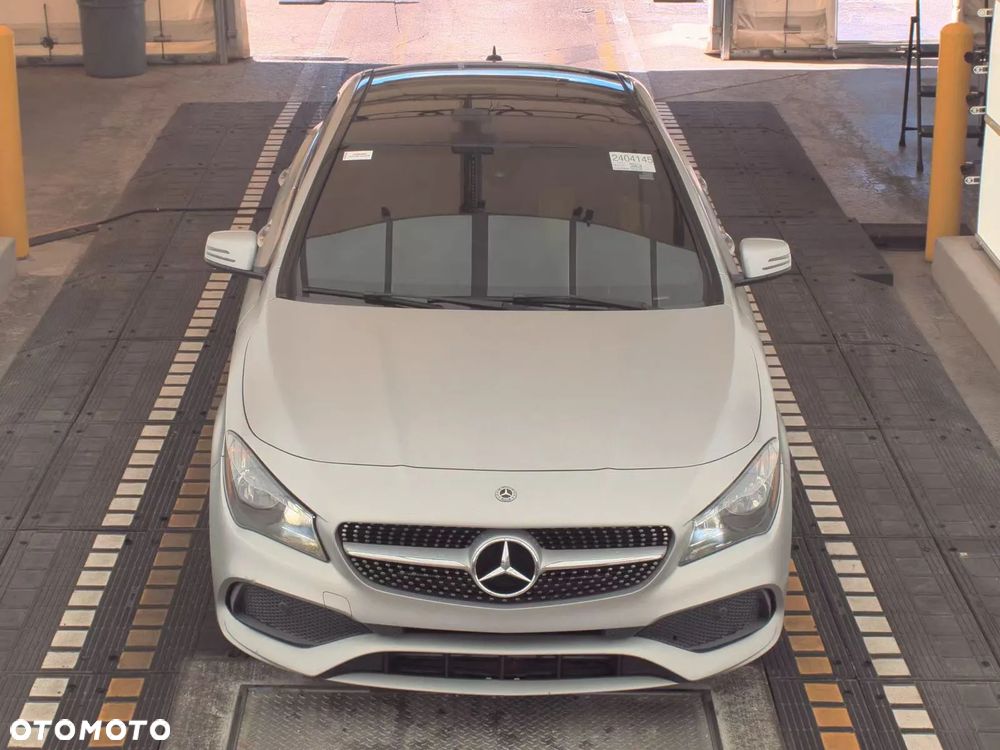 Mercedes-Benz CLA 250 4-Matic - 2