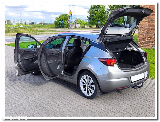 Opel Astra - 18