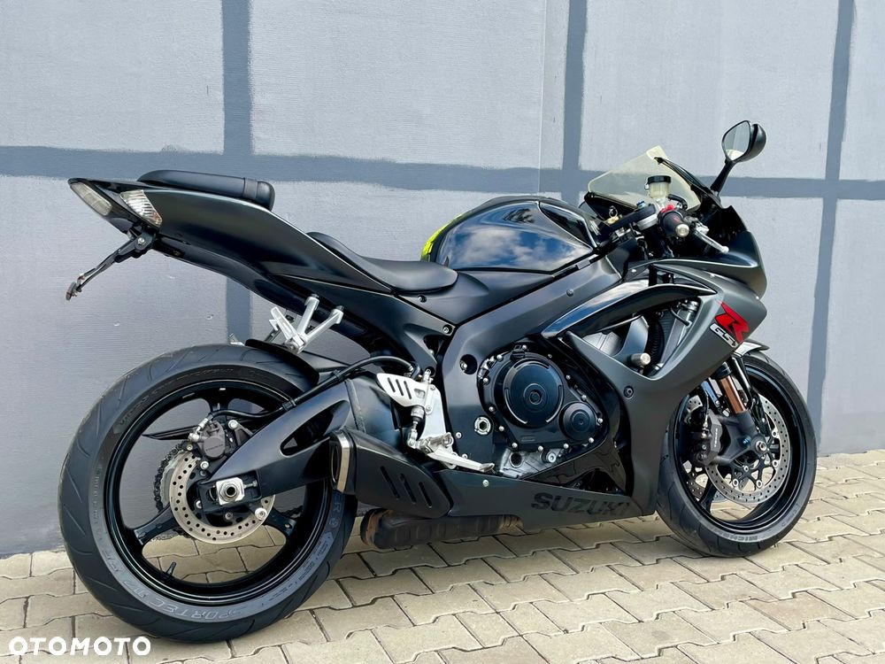 Suzuki GSX-R - 4