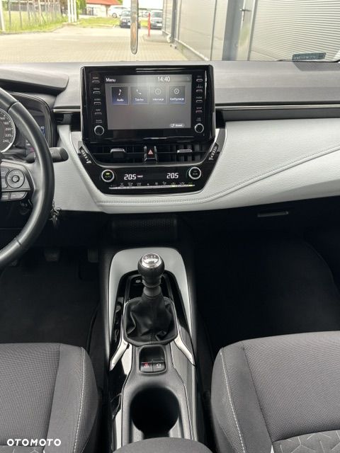 Toyota Corolla 1.2 T Comfort - 28